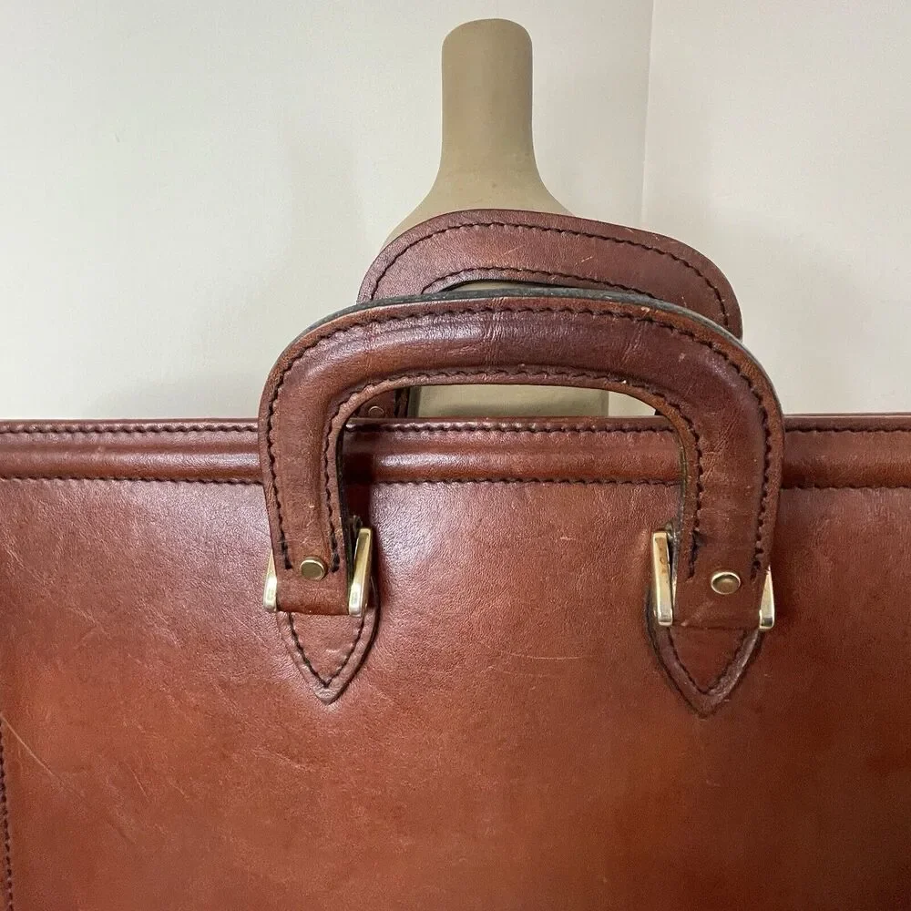 VTG 70s 80s Crouch & Fitzgerald Cognac Leather Document Holder Briefcase Wall St